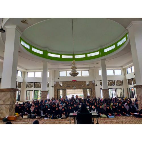 KAJIAN BUNDA MUSLIMAH (BISMILLAH) KAJIAN BUNDA MUSLIMAH (BISMILLAH)